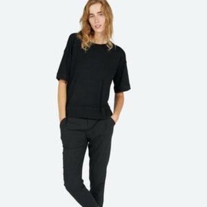 The Luxe midsleeve sweater, very good condition